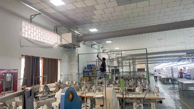制衣廠降溫安裝工業(yè)省電空調(diào)-臥式管道機(jī)組